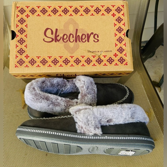 NWT🦊Fur Sweet Soft & Warm Slippers Women Sz-7(6.5) Inside or Out, So Comfortable - Picture 5 of 16